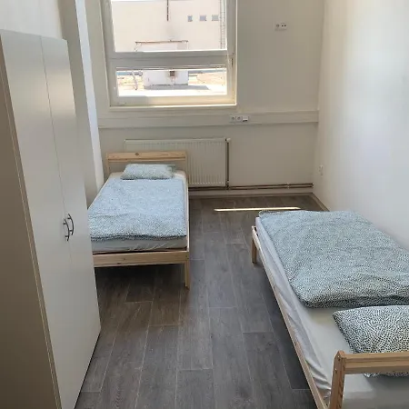 Ubytovani Litomericka S Parkovistem Česká Lípa